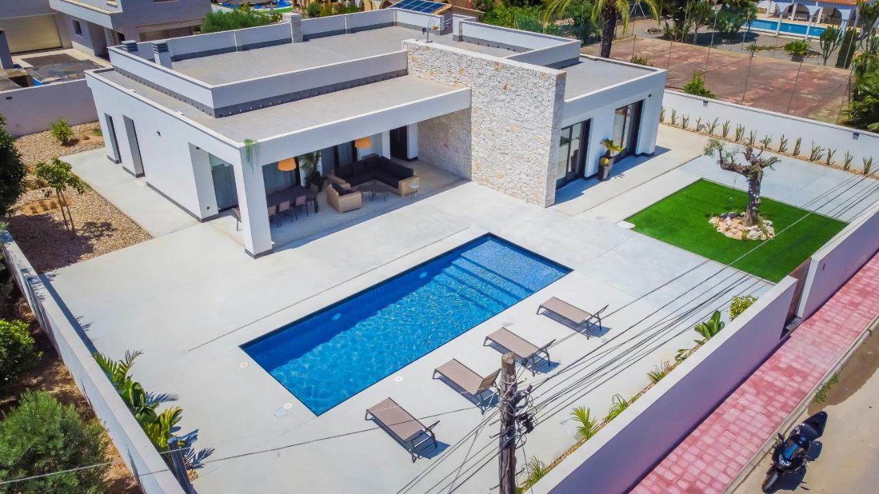 Mi Luna Villa